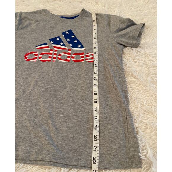NWOT ADIDAS Activewear T-shirt UNISEX Sz M (10-12) NWOT - Picture 4 of 6